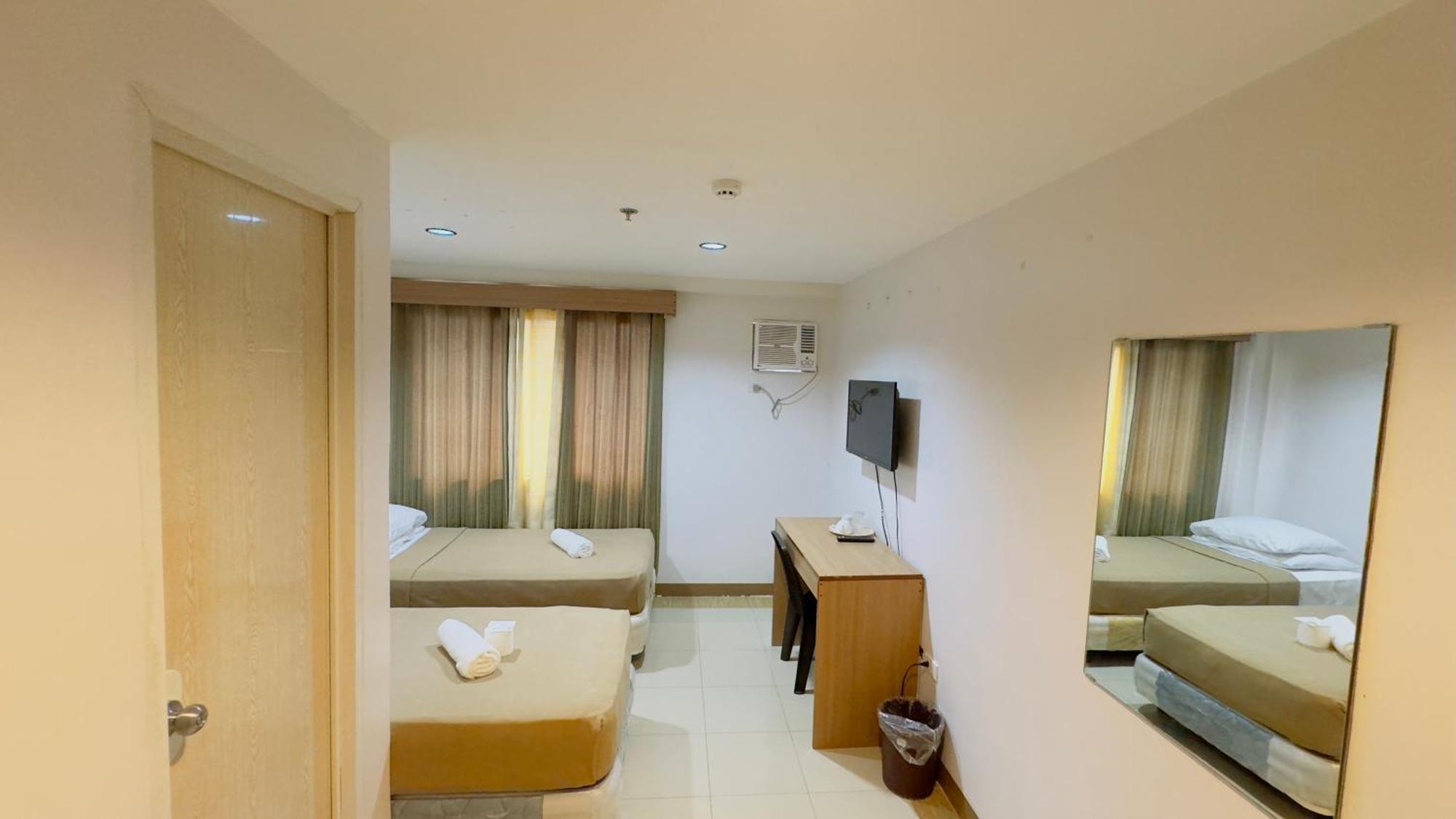 Large Twin Room